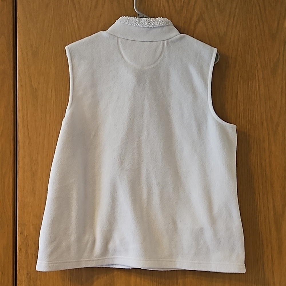 Winter Snowflake Vest - Picture 4 of 6